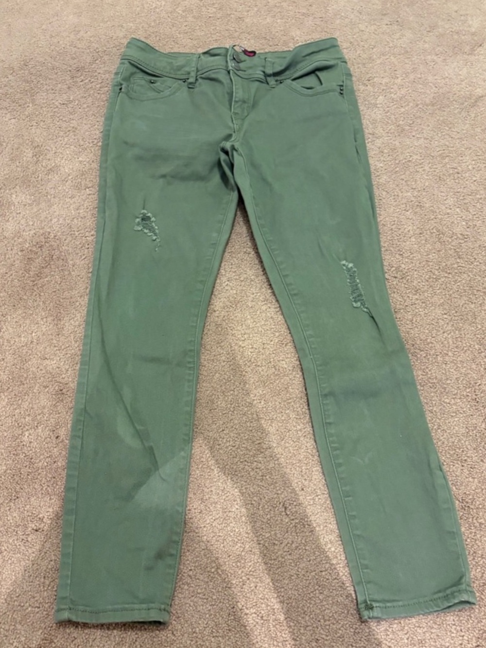3 for $14 butttoms up Green Distressed Skinny Jeans size 4
